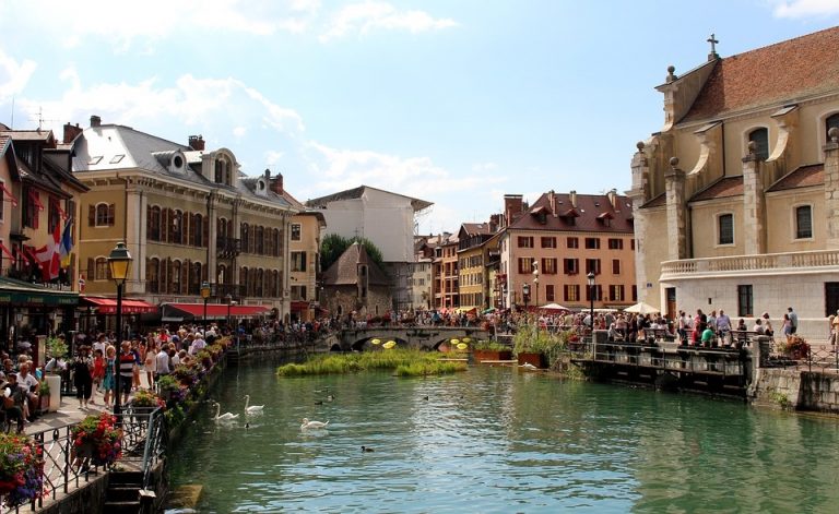 Coworking à Annecy : la perle des Alpes